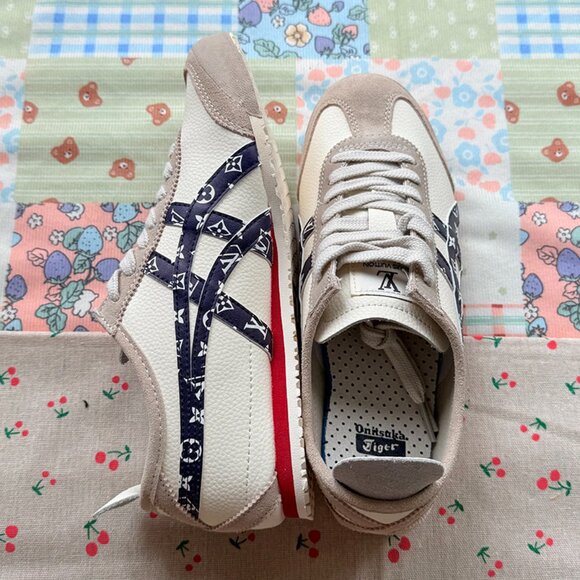Onitsuka Tiger x Louis Vuitton Collaboration Retro Sneakers - Picture 5 of 5